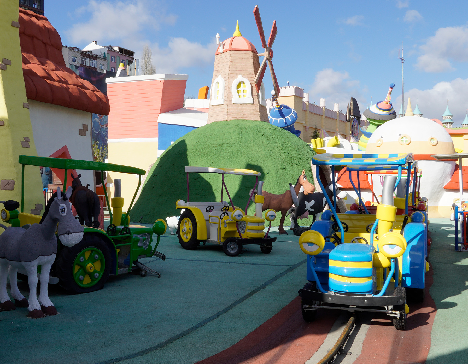 Neşeli Çiftlik görsel